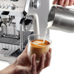 De’Longhi La Specialista Maestro EC9885.M Espresso Machine with Grinder – Silver – image 4