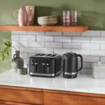 KitchenAid 5KMT4109BBM Tostadora manual de 4 ranuras, palanca de elevación extra – Negro