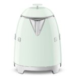 Smeg KLF05 Hervidor de agua mini años 50, 0,8 L – Verde pastel
