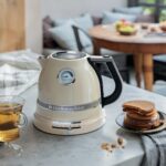 KitchenAid Artisan 5KEK1522EAC Variable Temperature Kettle, 1.5 L – Almond Cream – image 9