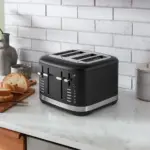 KitchenAid 5KMT4109BBM Tostadora manual de 4 ranuras, palanca de elevación extra – Negro