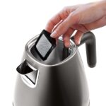 De'Longhi Distinta X KBIN3001.TB Hervidor de jarra, 1,7 L, 3000 W – Titanio