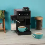 Cafetera Espresso CHiATO coffeePLAY 5 en 1 con Molinillo y Sistema de Leche Negra
