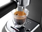 Cafetera Espresso De’Longhi Dedica Style EC685.BK 15 bar – imagen 4