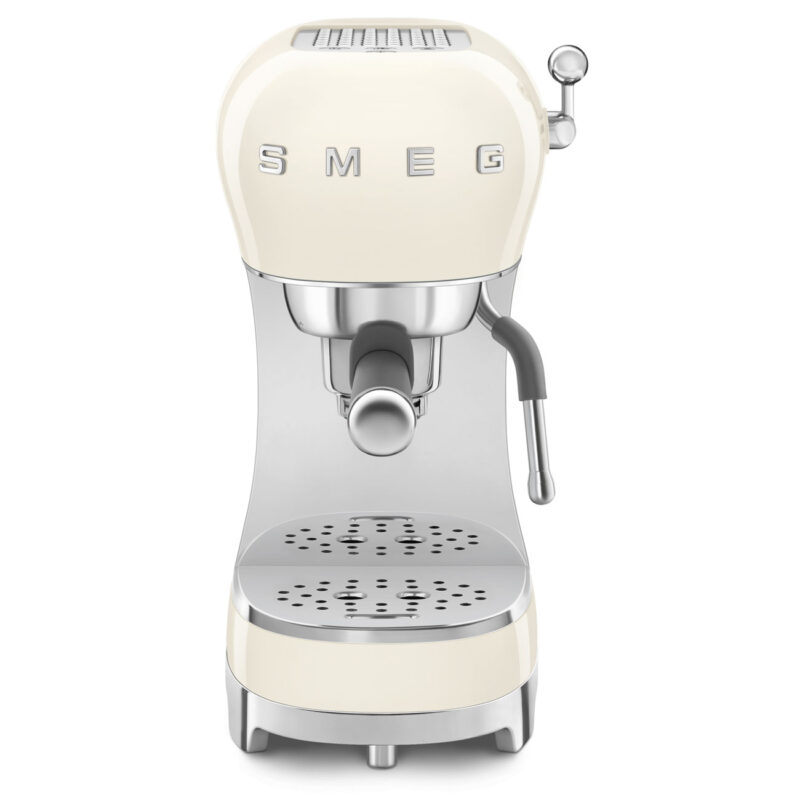 Cafetera Espresso Smeg 50’s Style ECF02CREU 1350 W – imagen 4 Cafetera Espresso Smeg 50’s Style ECF02CREU 1350 W – imagen 4