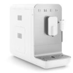 Cafetera Superautomática Smeg BCC12WHMEU con Espumador 1350 W – imagen 4